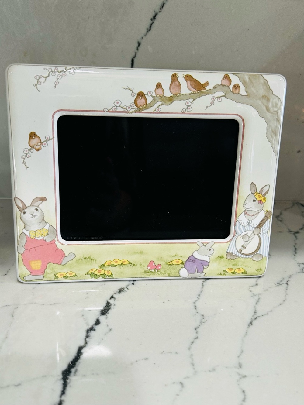 VTG 1987 Liz Shepherd X Terragrafics Bunny Rabbit 4.25”x5.5” Photo Frame 5.5”x7”